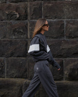 Snap Hem Trackpant Washed Black