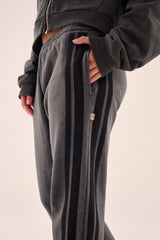 Bisous Trackpant Washed Black