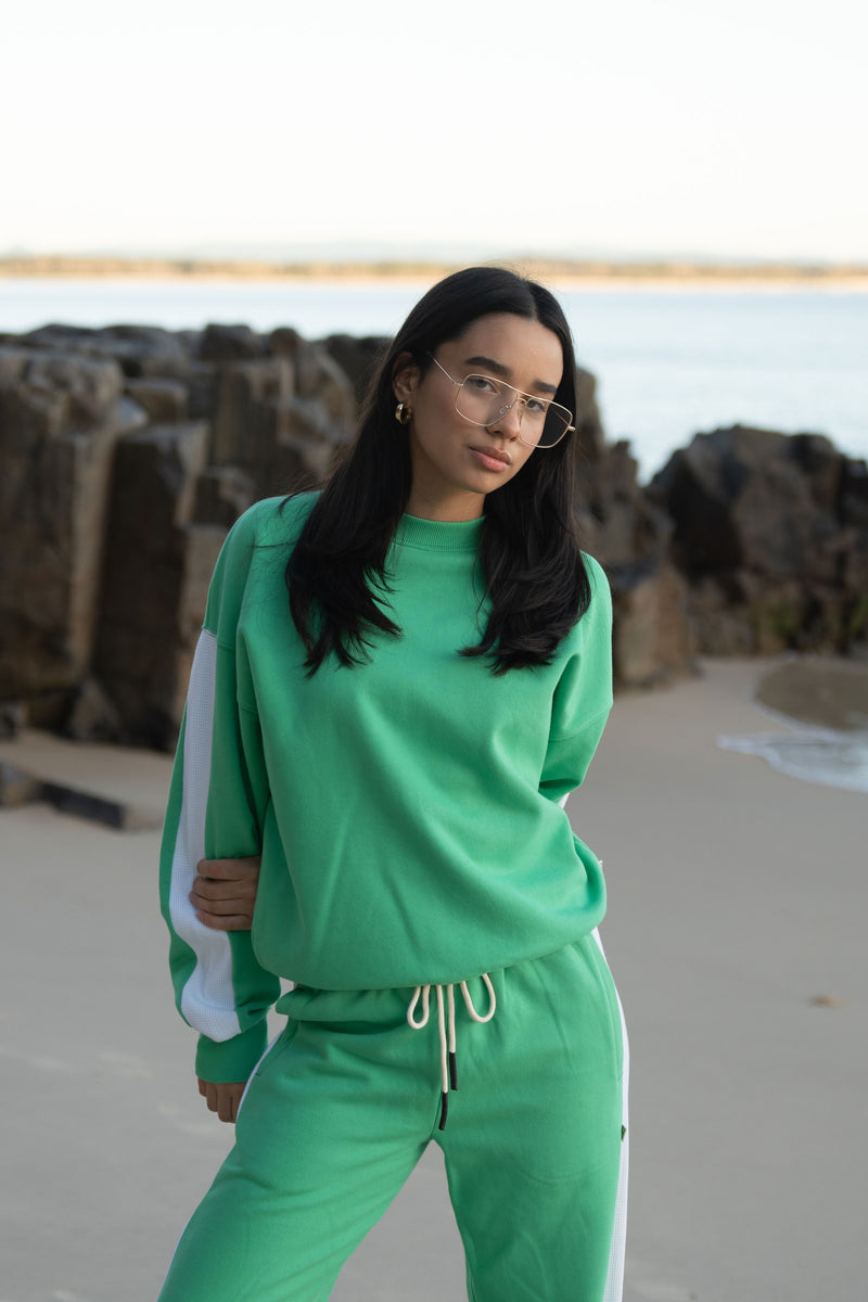 AJ Essential Sweatshirt Tropical Green