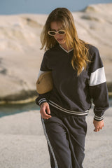 AJ Appliqué Sweatshirt Washed Black