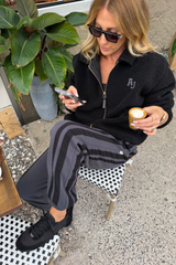 Bisous Trackpant Washed Black
